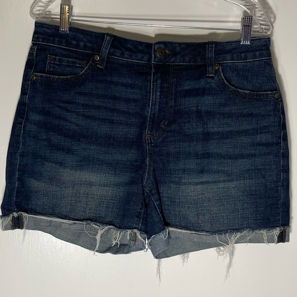 SONOMA Indigo Frayed Hem Roll-Cuff Denim Shorts Size 12